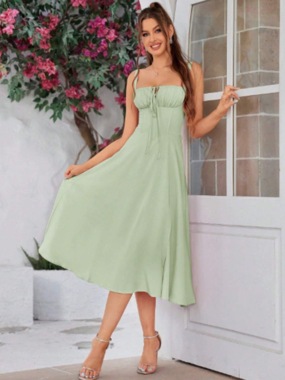 LIGHT GREEN SUNDRESS SIZE LARGE